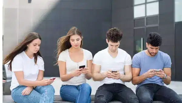 How to break cell phone addiction / 15 ways to overcome smartphone addiction