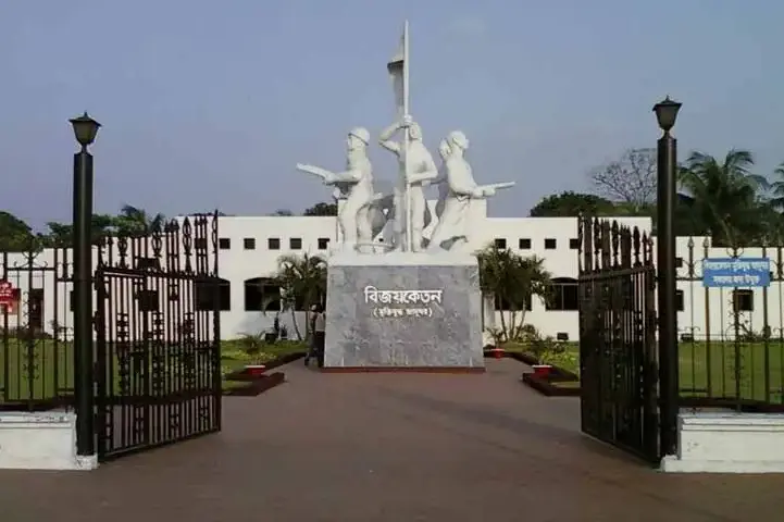 Top Ten Historic Places in Bangladesh